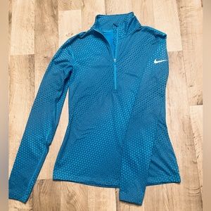Nike ladies medium Athletic Top
